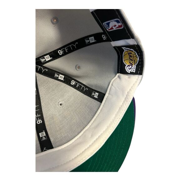 Los Angeles Lakers Big Logo New Era 9FIFTY NBA Tip Off Snapback Cap Hat - Picture 10 of 13